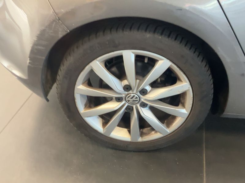 Volkswagen Golf VII 2.0 TDI Highline 4Motion BlueMotion Tech 2013 – снимка 18