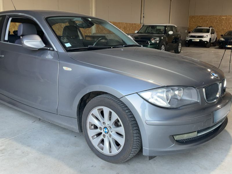 BMW 1er 118d 2010 – снимка 12
