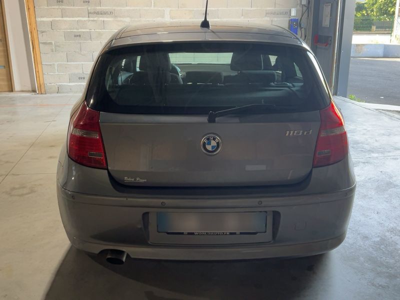 BMW 1er 118d 2010 – снимка 7