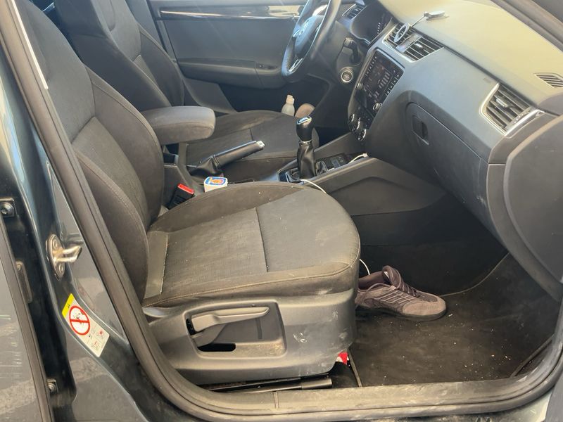 Skoda Octavia 2.0 TDI Style 2019 – снимка 16
