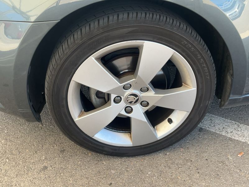Skoda Octavia 2.0 TDI Style 2019 – снимка 3