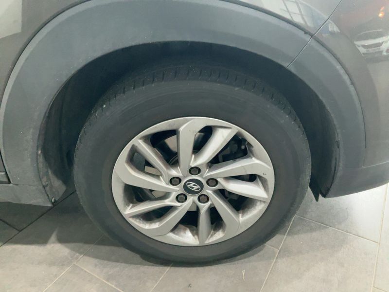 Hyundai Tucson 2.0 CRDi Style 4WD 2016 – снимка 11