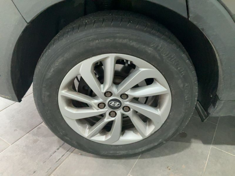 Hyundai Tucson 2.0 CRDi Style 4WD 2016 – снимка 9