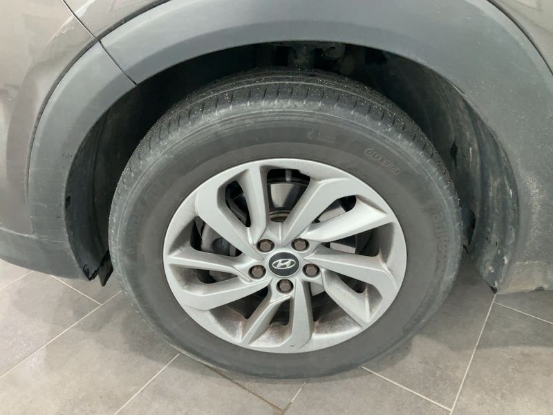 Hyundai Tucson 2.0 CRDi Style 4WD 2016 – снимка 3