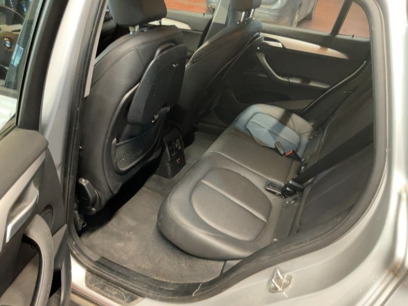 BMW X1 xDrive 25e Advantage 2021 – снимка 20