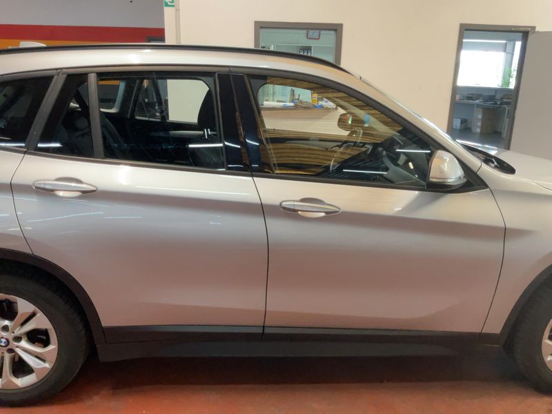 BMW X1 xDrive 25e Advantage 2021 – снимка 10