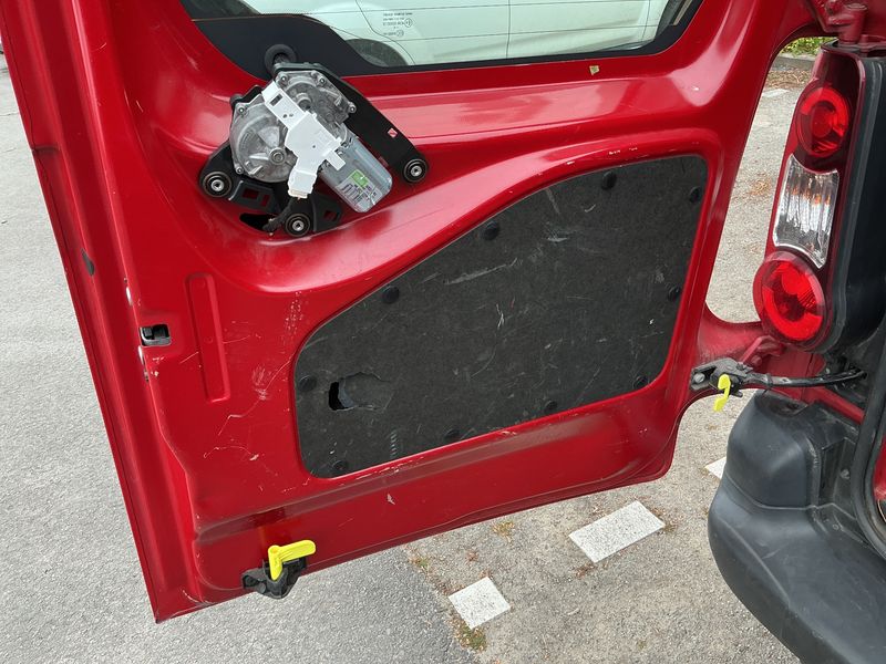 Citroen Berlingo 1.6 HDi Niveau B L1 2012 – снимка 39