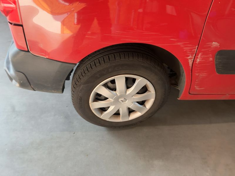 Citroen Berlingo 1.6 HDi Niveau B L1 2012 – снимка 9