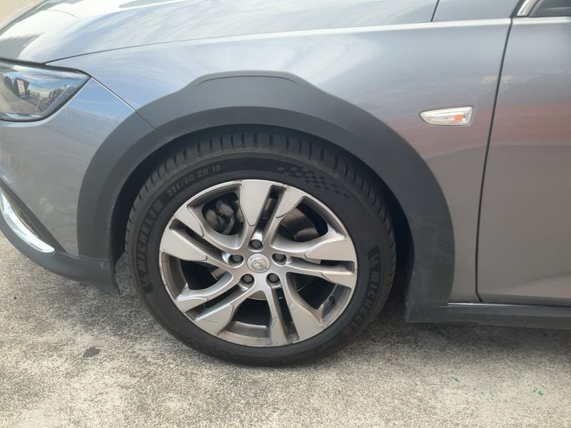Opel Insignia Country Tourer 1.6 SIDI Turbo 2019 – снимка 3
