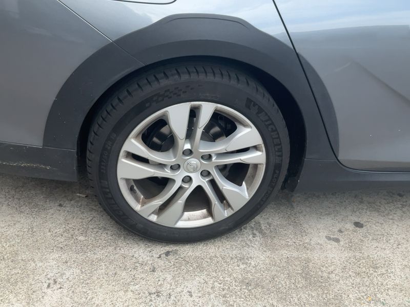 Opel Insignia Country Tourer 1.6 SIDI Turbo 2019 – снимка 9