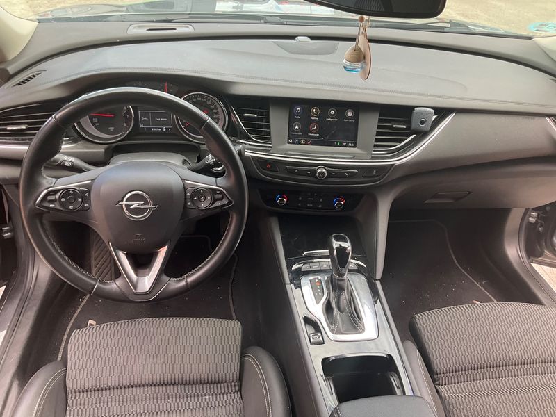 Opel Insignia Country Tourer 1.6 SIDI Turbo 2019 – снимка 17