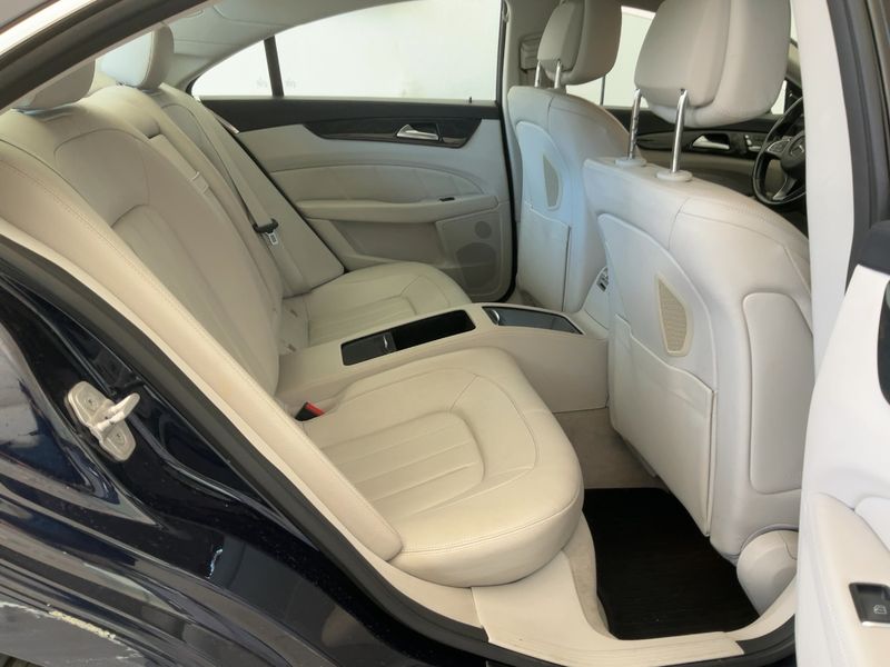Mercedes-Benz CLS-Klasse CLS 350 d 4Matic BlueTEC Sport 2016 – снимка 19