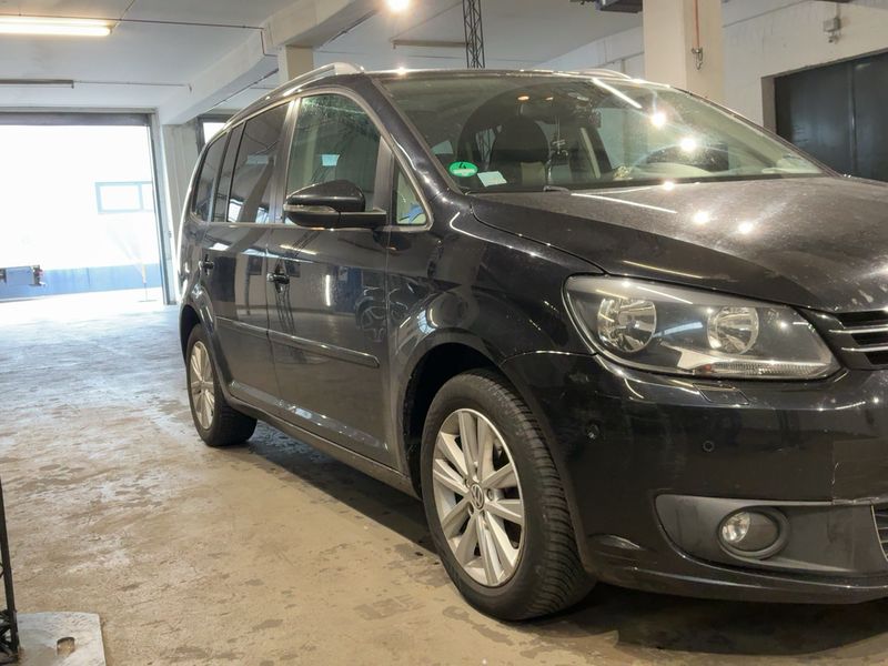 Volkswagen Touran 1.6 TDI Style BlueMotion Tech 2012 – снимка 12