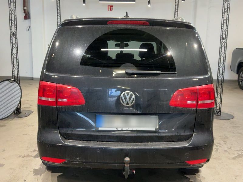 Volkswagen Touran 1.6 TDI Style BlueMotion Tech 2012 – снимка 7