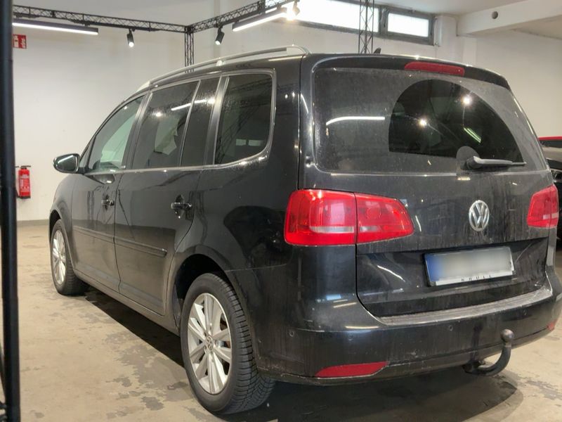Volkswagen Touran 1.6 TDI Style BlueMotion Tech 2012 – снимка 6
