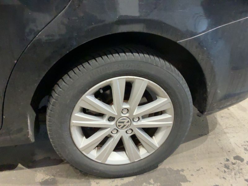 Volkswagen Touran 1.6 TDI Style BlueMotion Tech 2012 – снимка 5