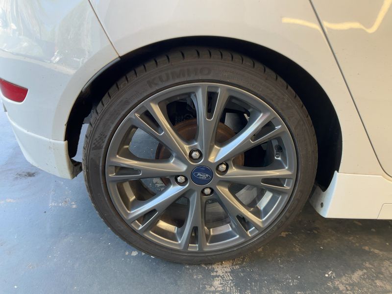 Ford Fiesta 1.0 EcoBoost ST-Line 2017 – снимка 9