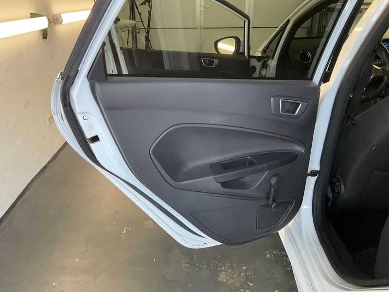 Ford Fiesta 1.0 EcoBoost ST-Line 2017 – снимка 29