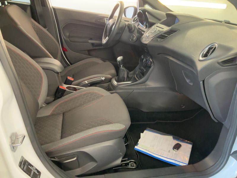 Ford Fiesta 1.0 EcoBoost ST-Line 2017 – снимка 17