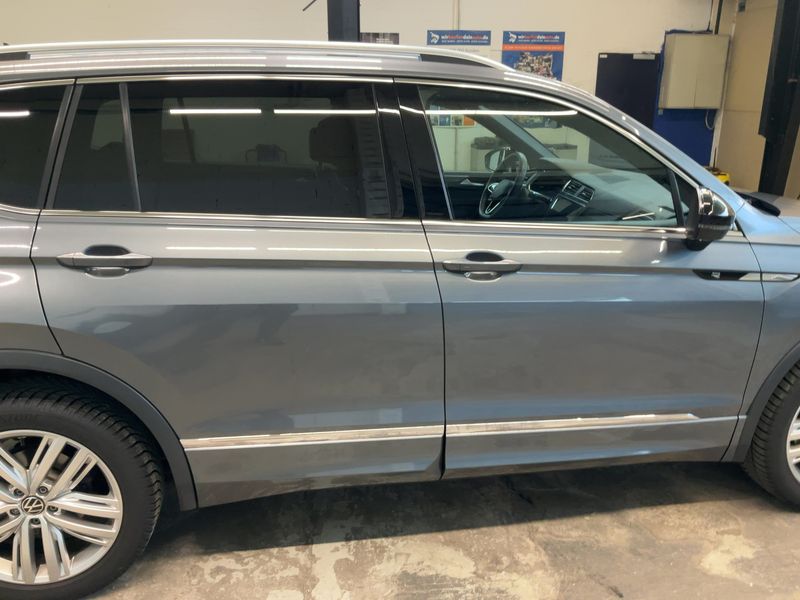 Volkswagen Tiguan Allspace 2.0 TDI R-Line 4Motion 2022 – снимка 10