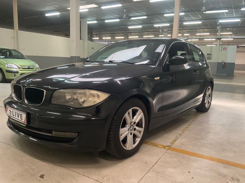 BMW 1er 118d 2008 – снимка 1