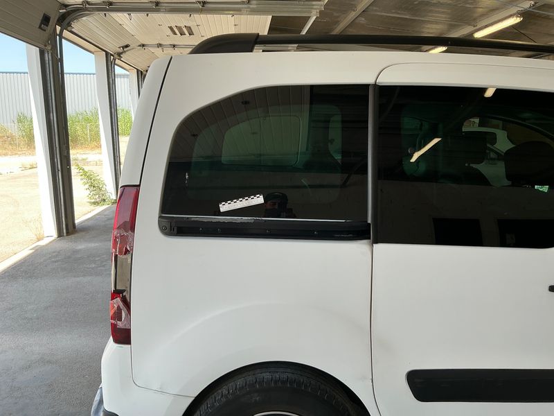 Citroen Berlingo 1.6 Blue-HDi XTR 2016 – снимка 23