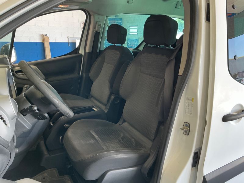 Citroen Berlingo 1.6 Blue-HDi XTR 2016 – снимка 33
