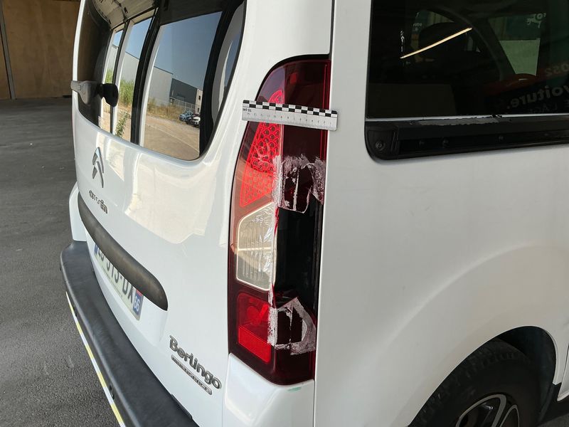 Citroen Berlingo 1.6 Blue-HDi XTR 2016 – снимка 42