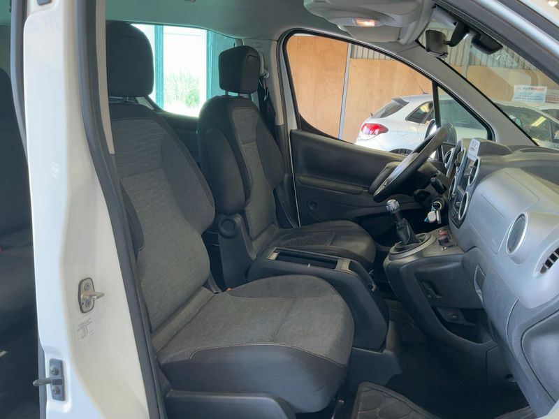 Citroen Berlingo 1.6 Blue-HDi XTR 2016 – снимка 16