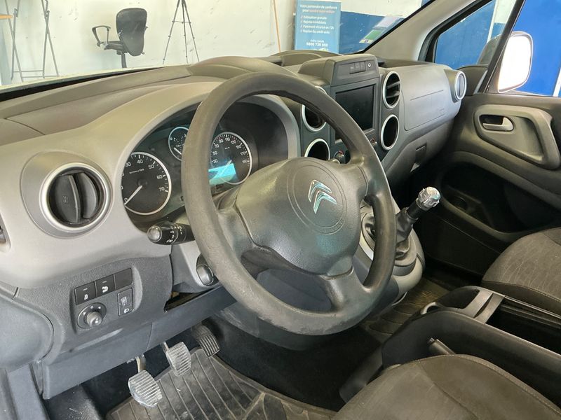Citroen Berlingo 1.6 Blue-HDi XTR 2016 – снимка 34
