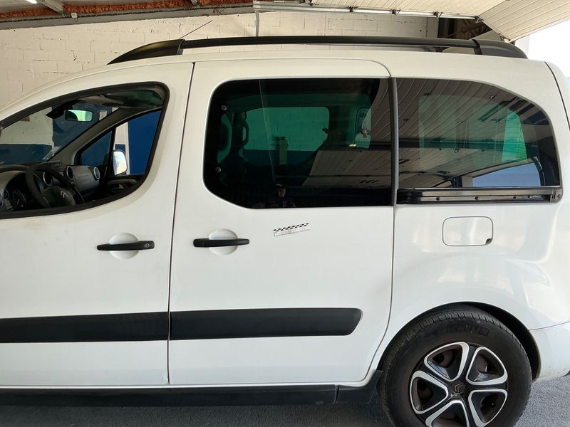 Citroen Berlingo 1.6 Blue-HDi XTR 2016 – снимка 30