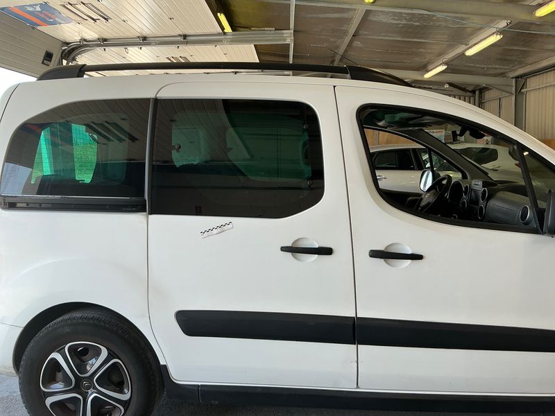 Citroen Berlingo 1.6 Blue-HDi XTR 2016 – снимка 25