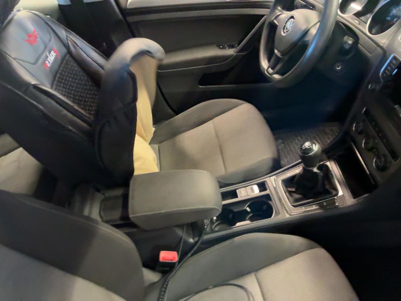 Volkswagen Golf VII 1.2 TSI Trendline BlueMotion Tech 2013 – снимка 17