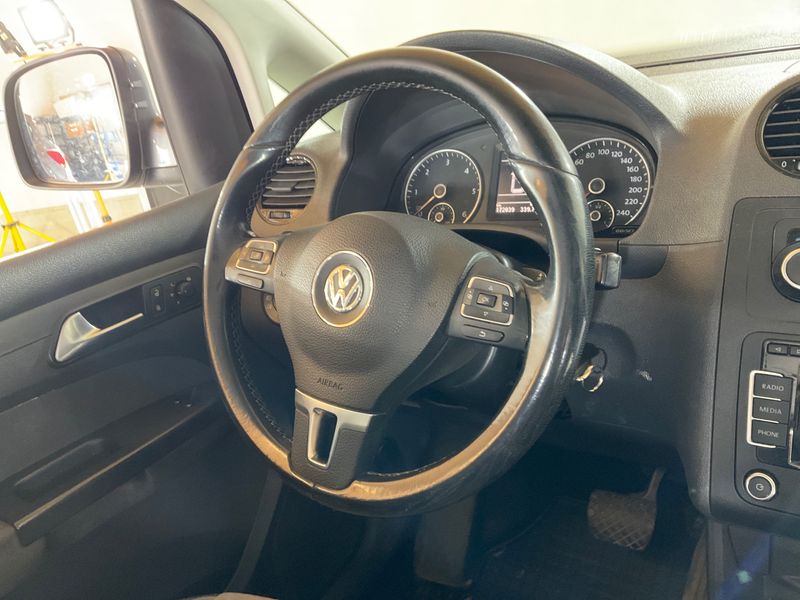 Volkswagen Caddy 2.0 TDI Edition30 4Motion 2013 – снимка на щета 64