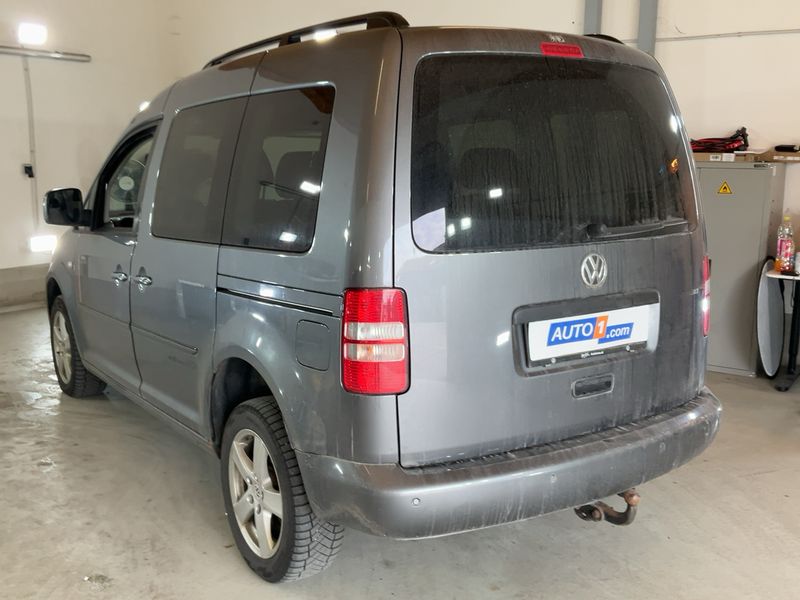 Volkswagen Caddy 2.0 TDI Edition30 4Motion 2013 – снимка на щета 6