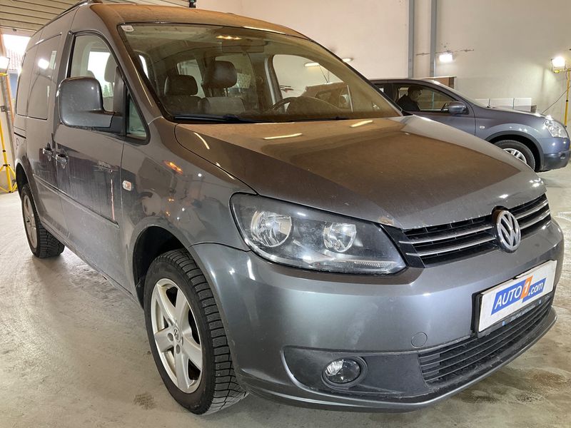 Volkswagen Caddy 2.0 TDI Edition30 4Motion 2013 – снимка на щета 12
