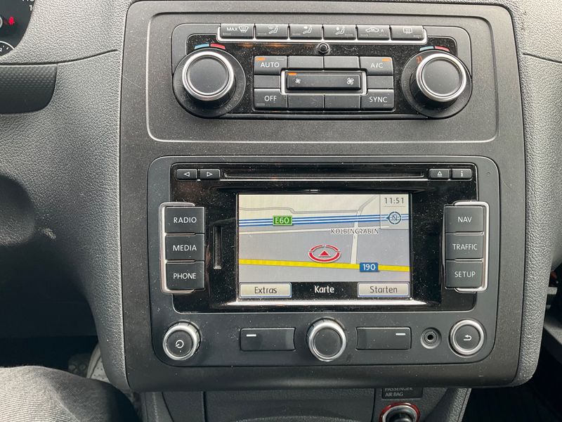 Volkswagen Caddy 2.0 TDI Edition30 4Motion 2013 – снимка 42