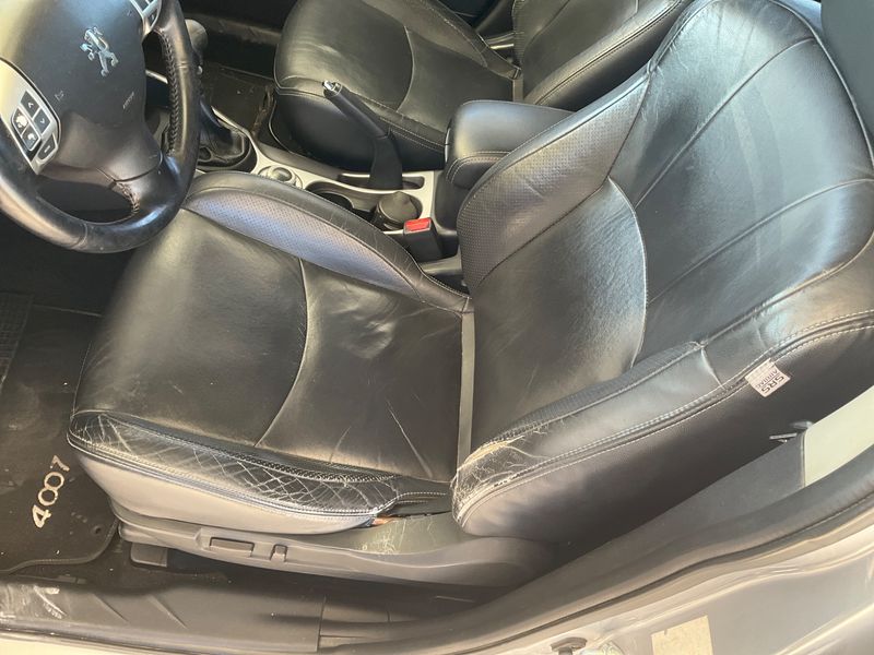 Peugeot 4007 2.2 HDi Platinum 2007 – снимка 23