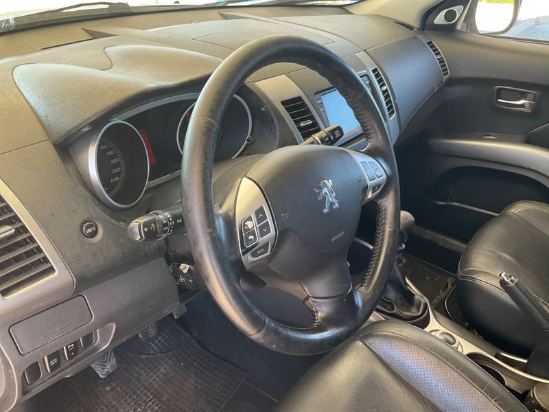 Peugeot 4007 2.2 HDi Platinum 2007 – снимка 22