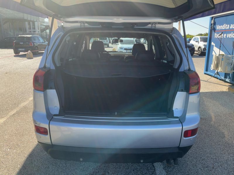 Peugeot 4007 2.2 HDi Platinum 2007 – снимка 16