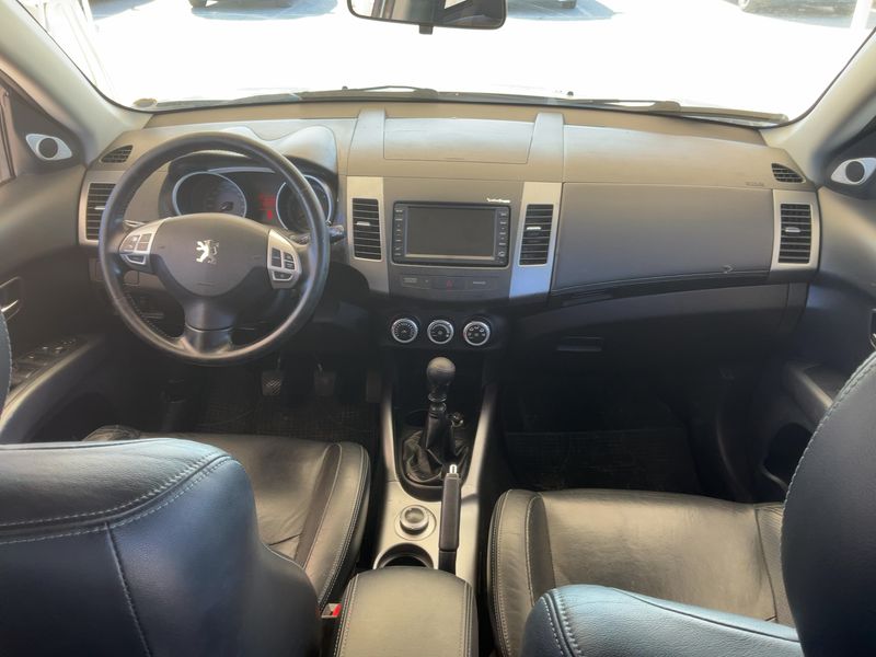 Peugeot 4007 2.2 HDi Platinum 2007 – снимка 18