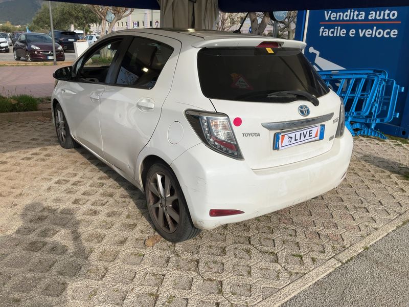 Toyota Yaris 1.5 Hybrid Style 2014 – снимка 6