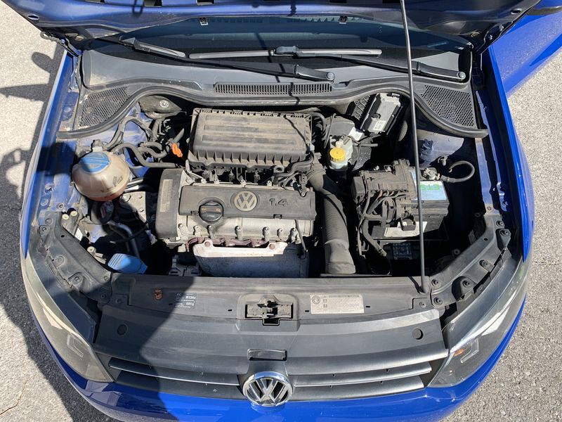 Volkswagen Polo 1.4 FSI Comfortline 2010 – снимка 8