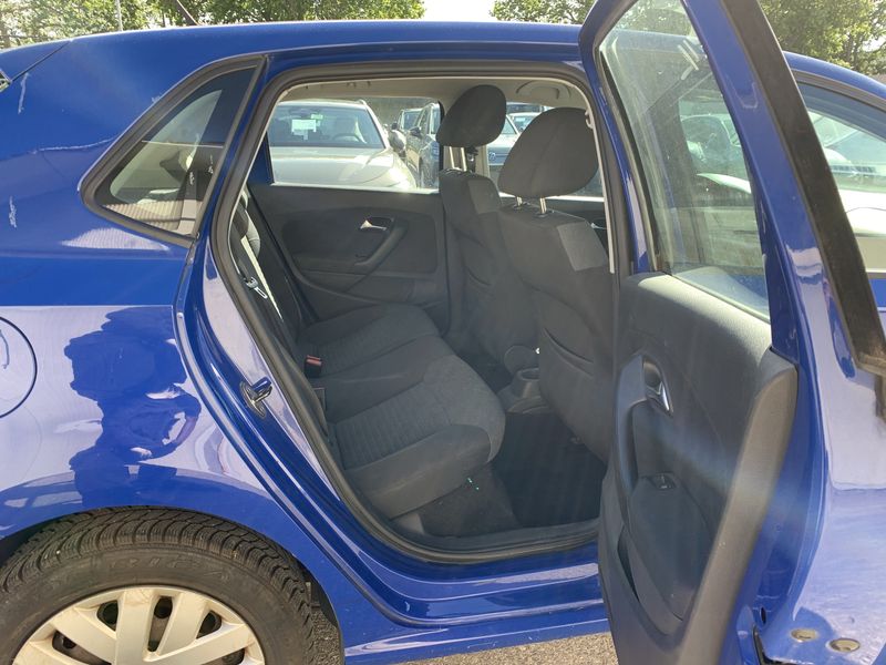 Volkswagen Polo 1.4 FSI Comfortline 2010 – снимка 13