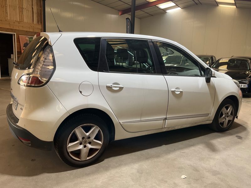Renault Scenic 1.5 dCi Business 2016 – снимка 2