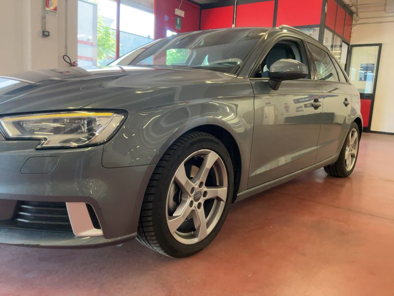 Audi A3 Sportback 1.5 TFSI ACT sport 2018 – снимка 2