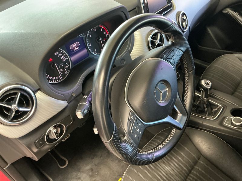 Mercedes-Benz B-Klasse B 180 CDI 2014 – снимка 27