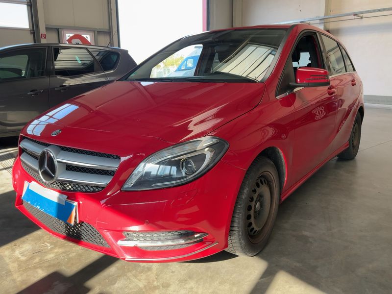 Mercedes-Benz B-Klasse B 180 CDI 2014 – снимка 1