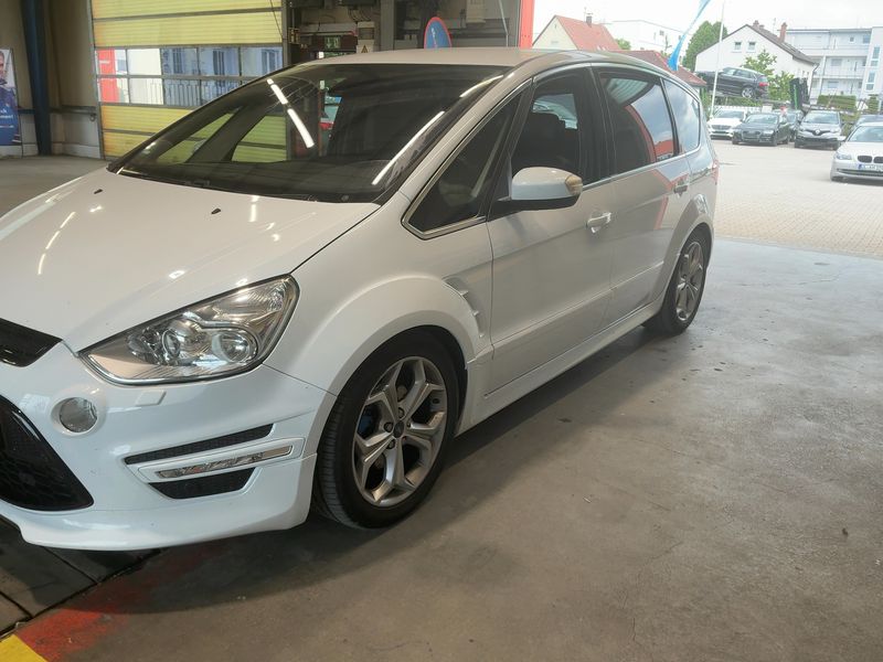 Ford S-Max 2.2 TDCi Titanium S 2013 – снимка 2