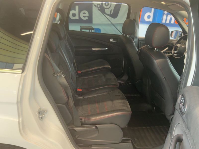 Ford S-Max 2.2 TDCi Titanium S 2013 – снимка 20